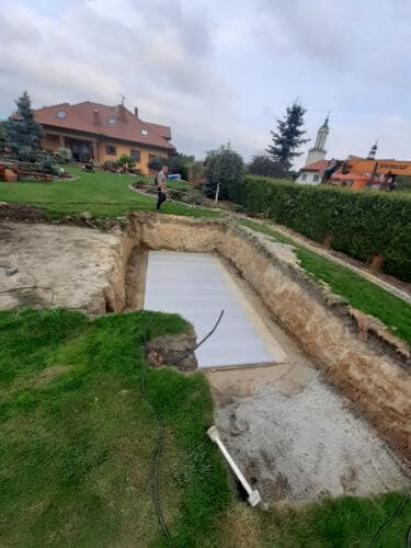 Zobacz jak powstaje przydomowy basen