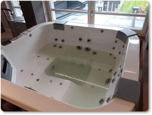 Naprawa wanien jacuzi
